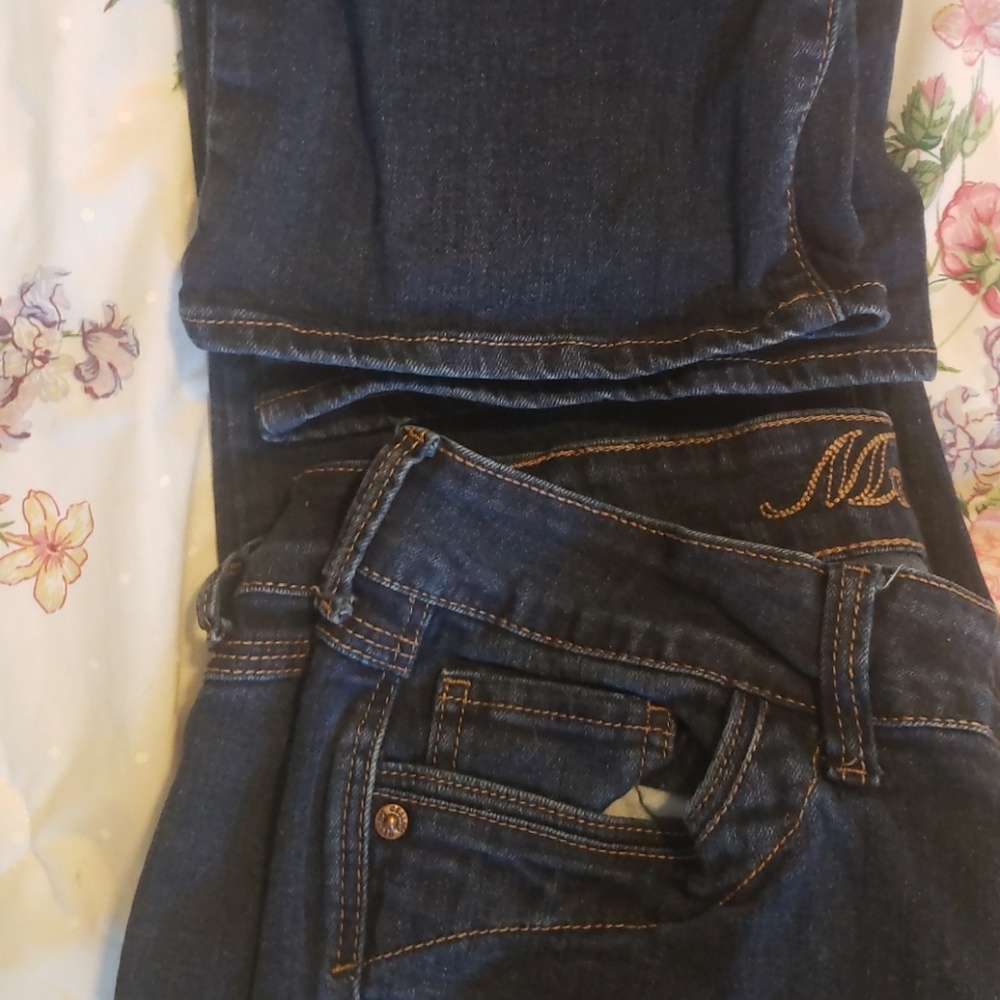 Jeans - Picture 6 of 6